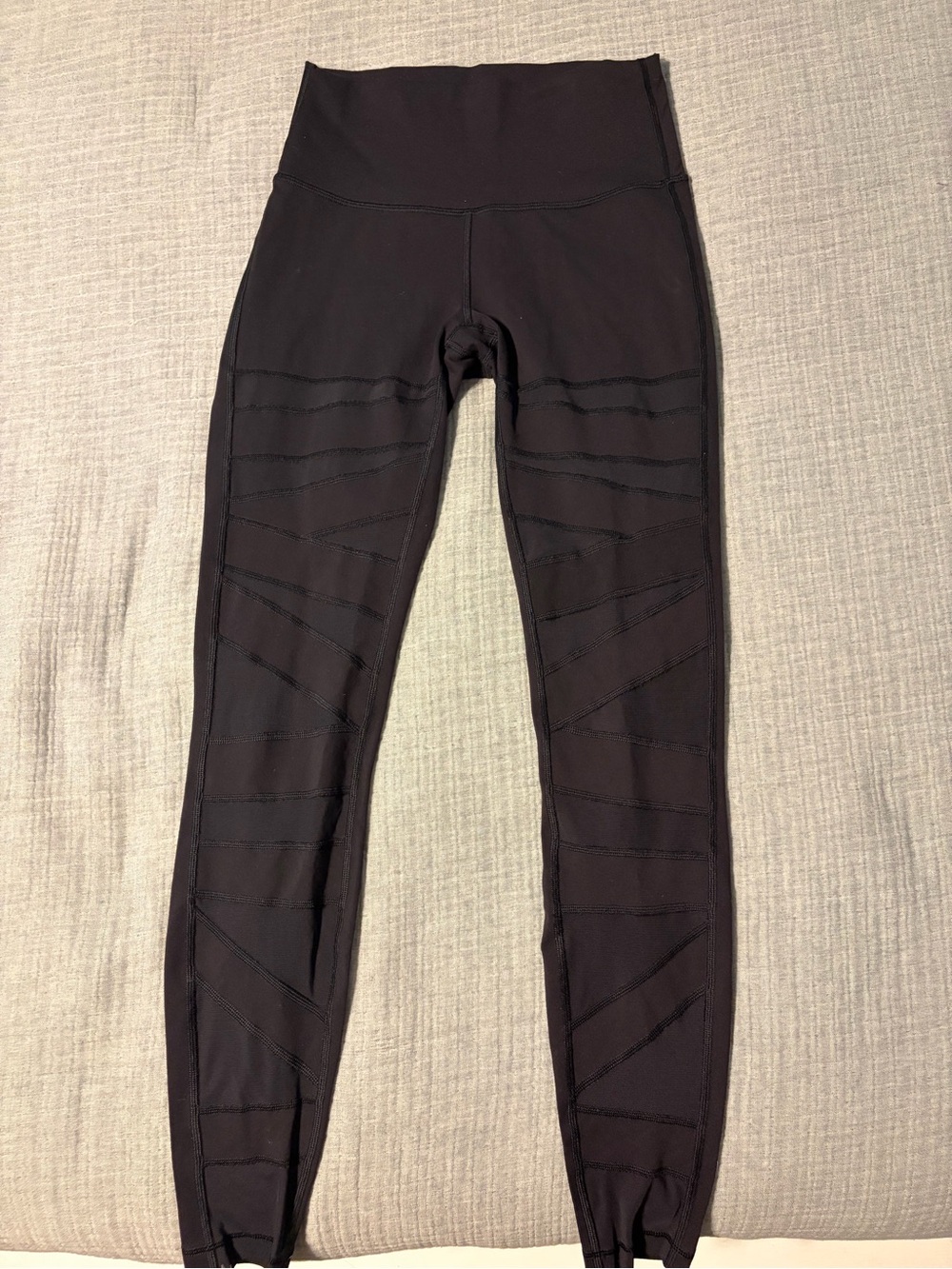 lululemon Black High-Rise Mesh Panel Leggings